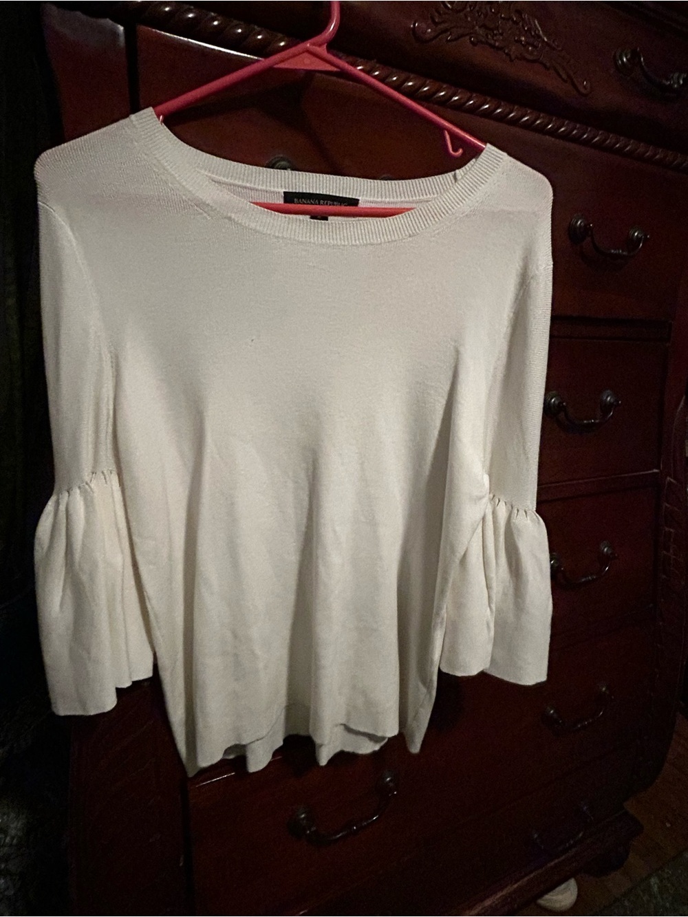 Banana Republic Cream Bell 3/4 Sleeve Sweater